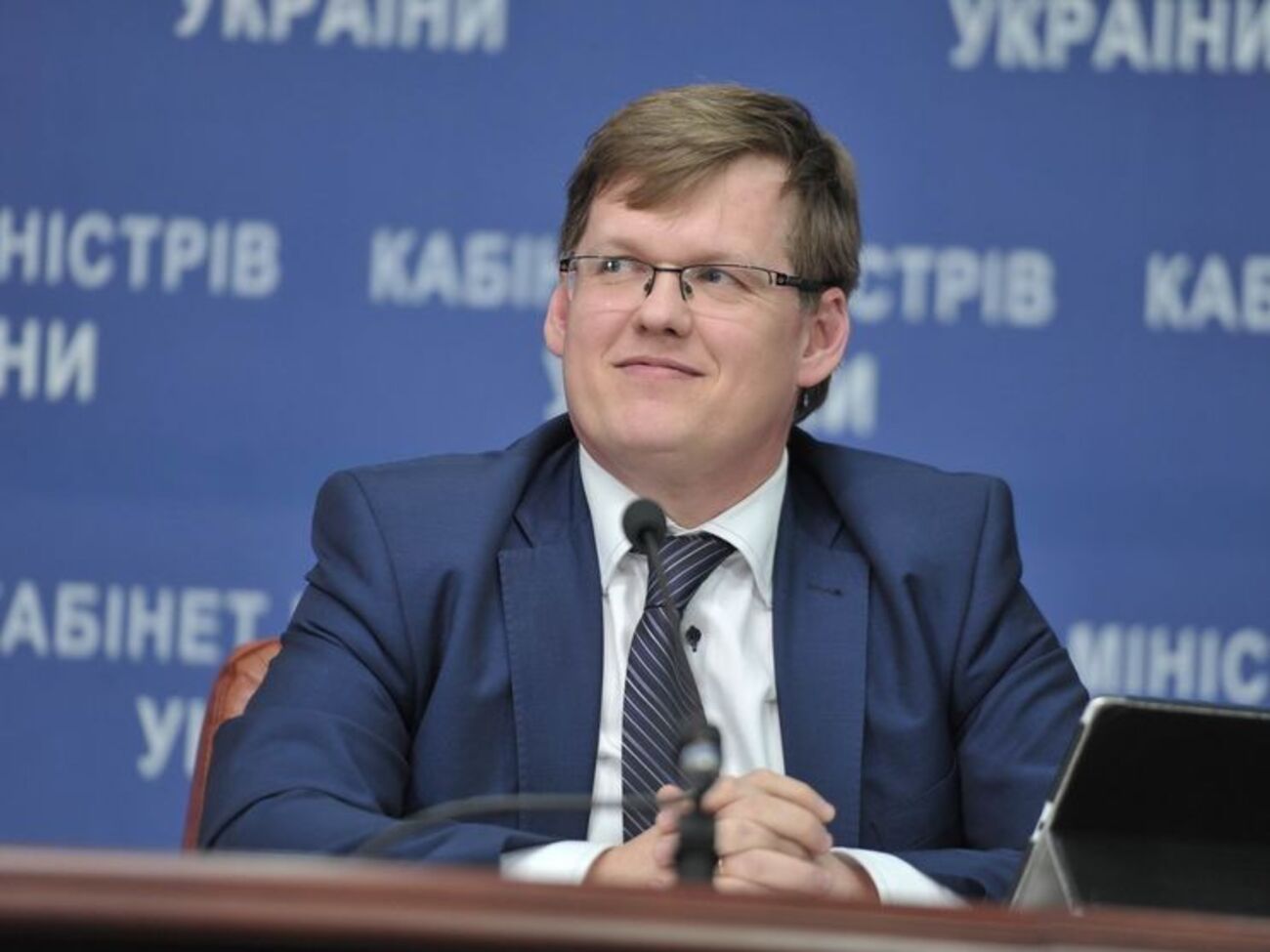 Розенко:&nbsp;Налоги, социальные взносы должны уплачиваться своевременно и в полном объеме