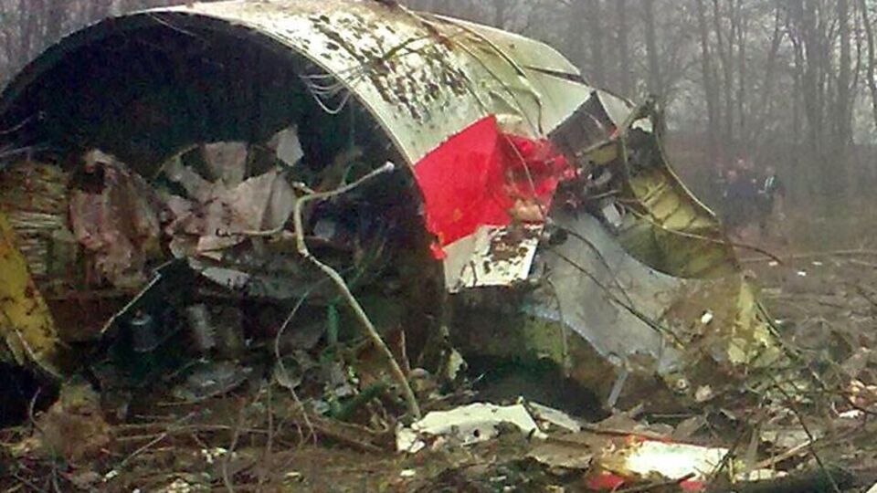 Самолет Ту-154, в котором находился президент Польши, разбился под Смоленском 10 апреля 2010 года