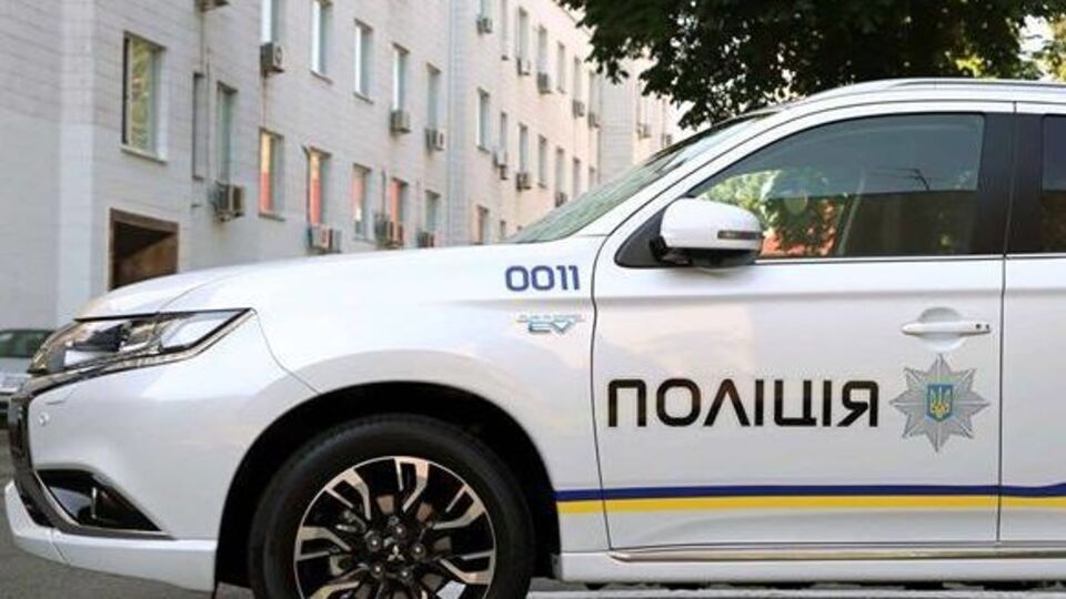 Цену автомобилей Mitsubishi Outlander PHEV снизят на 14%