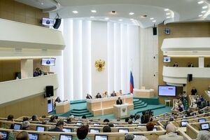 В Совфеде РФ прокомментировали высылку дипломатов из США