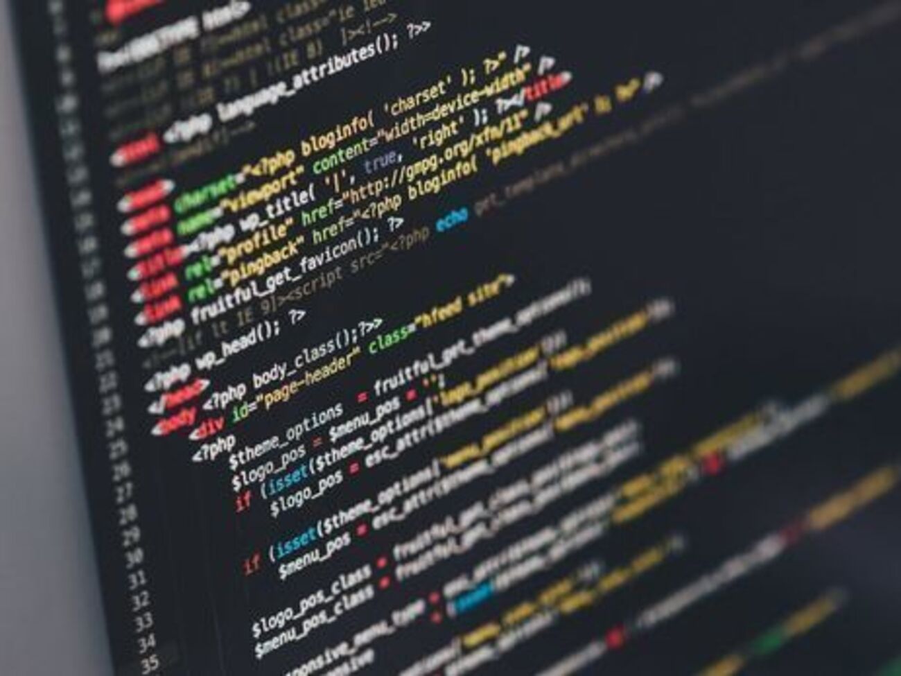 По информации издания, в России работают над формированием хакерских команд