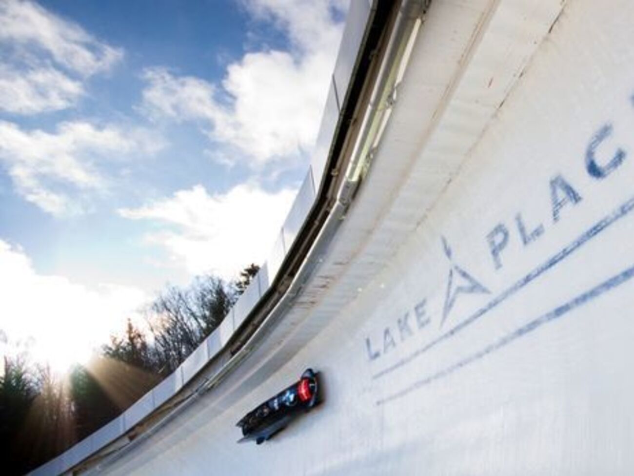 Спортсменов отстранили от соревнования