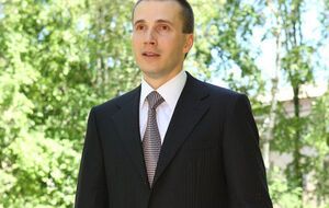 Александр Янукович (на фото) не знал об исках отдельных вкладчиков ПАО "Всеукраинский банк развития", заявил его пресс-секретарь