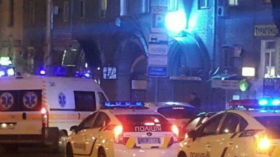 Стрельба произошла вечером 30 декабря возле киевского Дворца спорта