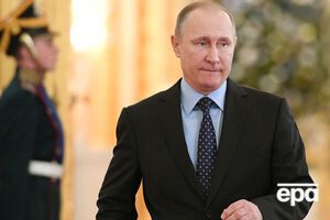 Путин не поддержал инициативу введения симметричных санкций против США и заявил, что РФ не будет "опускаться до уровня "кухонной", безответственной дипломатии"