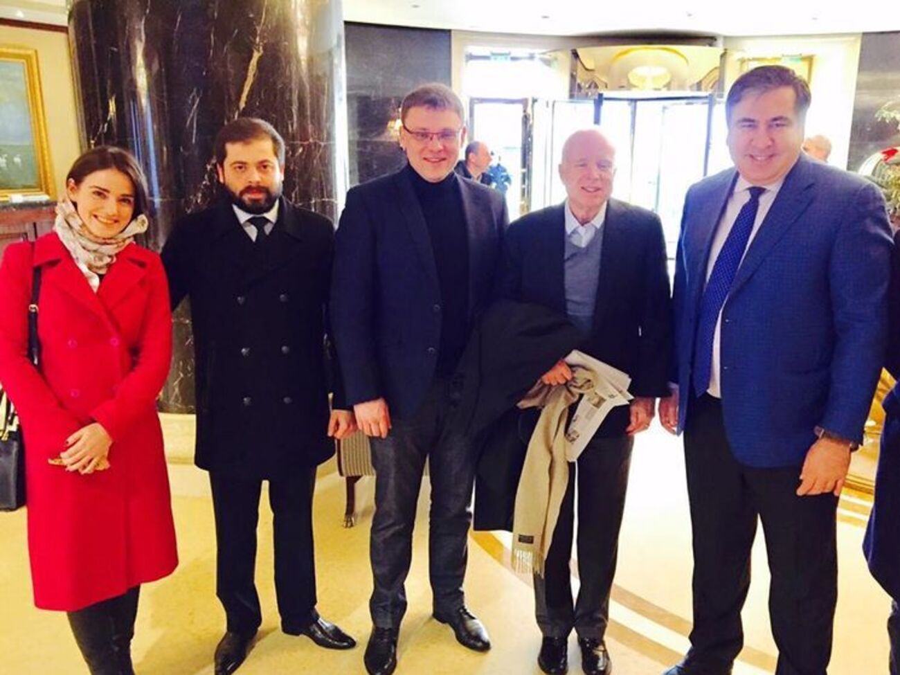 Саакашвили встретился с сенаторами