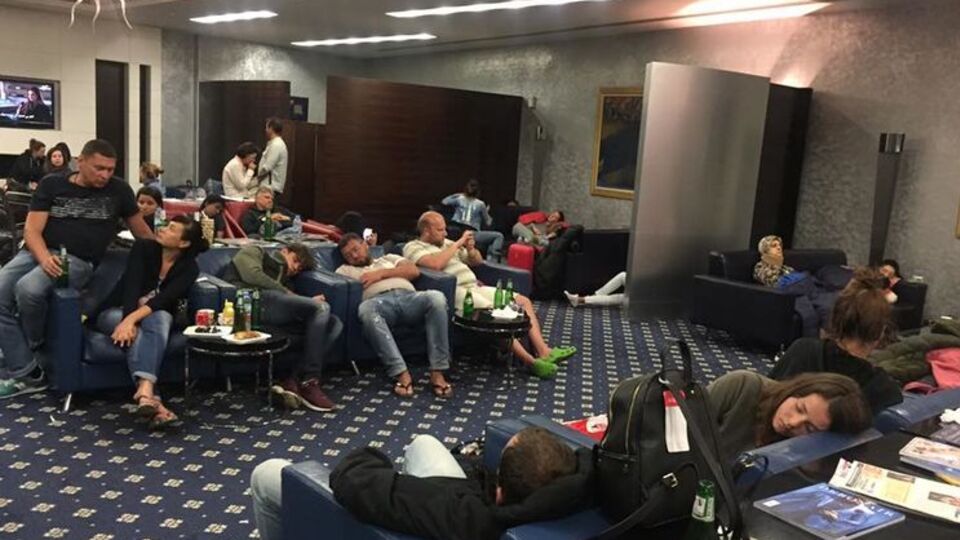 Украинцы не могли вылететь из ОАЭ