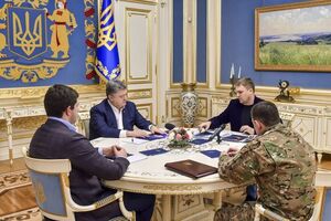 Порошенко провел совещание в связи с происшедшим в Княжичах
