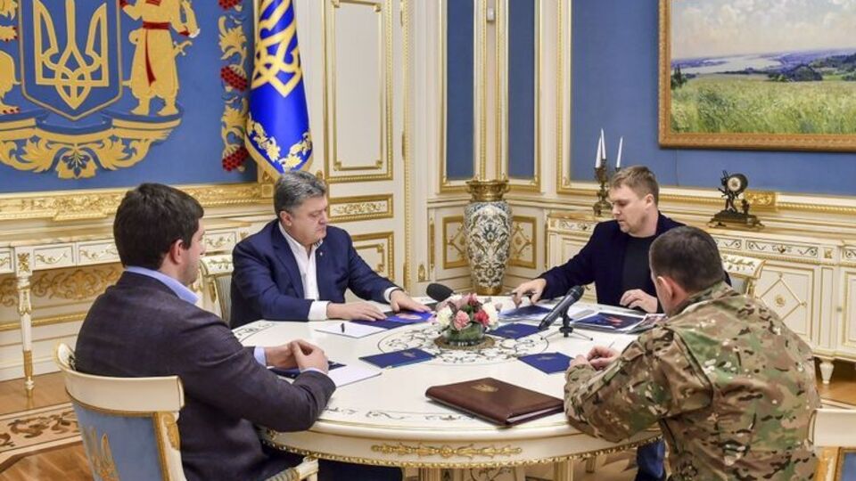 Порошенко провел совещание в связи с происшедшим в Княжичах