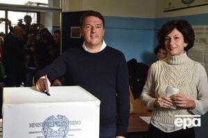 Ренци с женой приняли участие в общенациональном плебисците