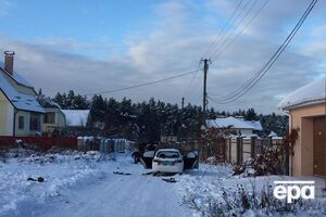 Автомобиль сотрудников полиции охраны, принимавших участие в перестрелке