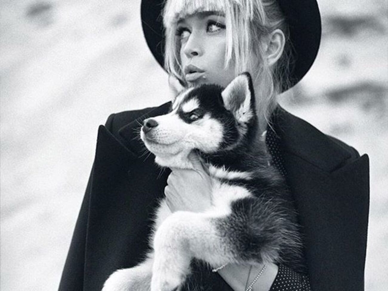 Брежнева опубликовала домашний снимок