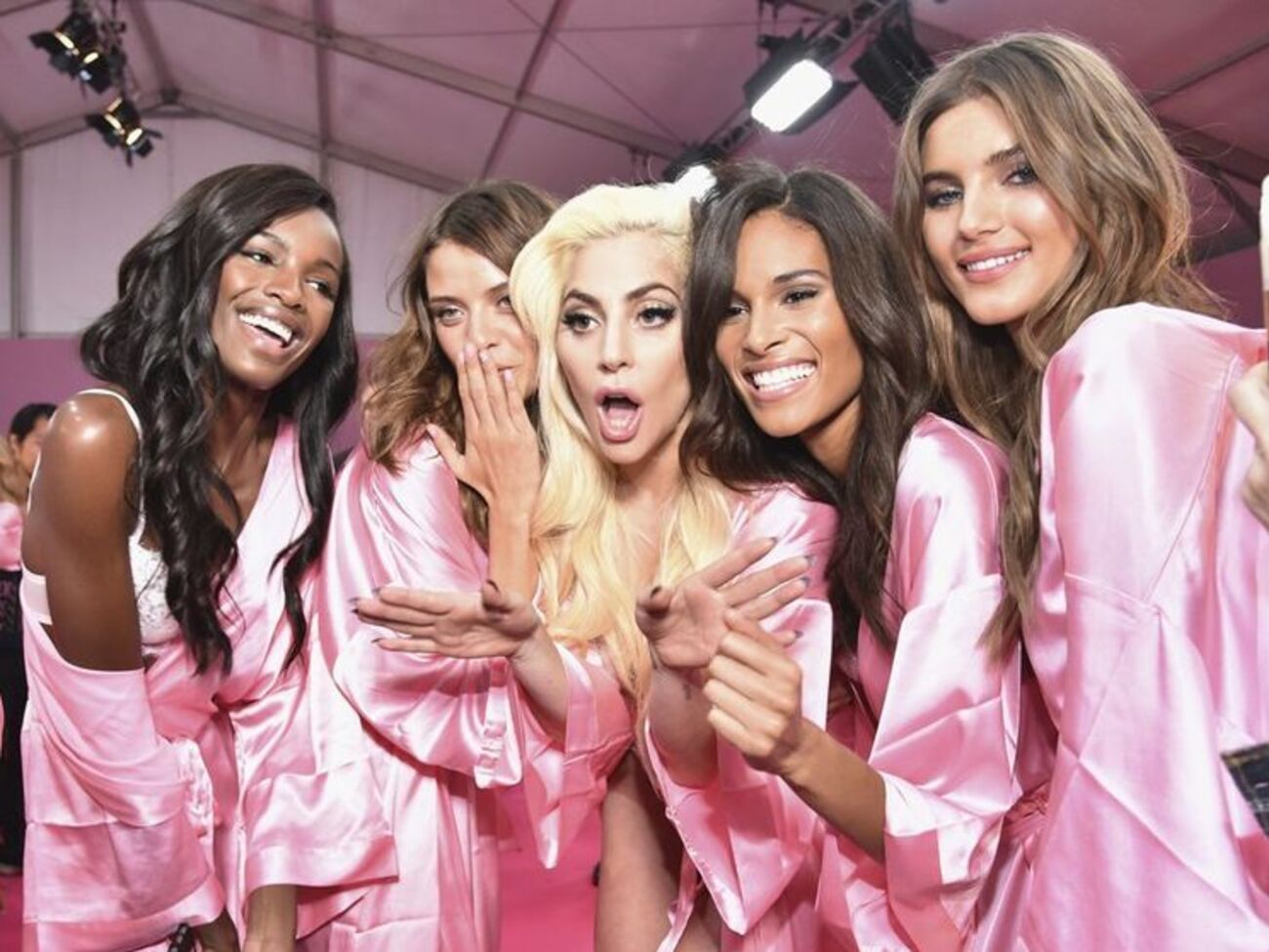 Леди Гага сняла видео при участии моделей&nbsp;&nbsp;Victoria's Secret