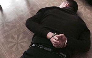 Работники Управления по борьбе с торговлей людьми требовали ежемесячную плату от организатора борделя