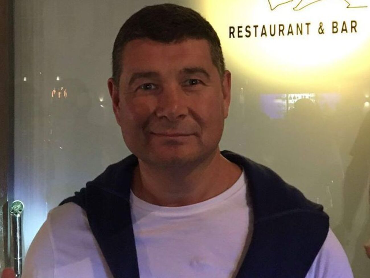 Онищенко утверждает, что Довгий предлагал вариант урегулирования проблем с законом