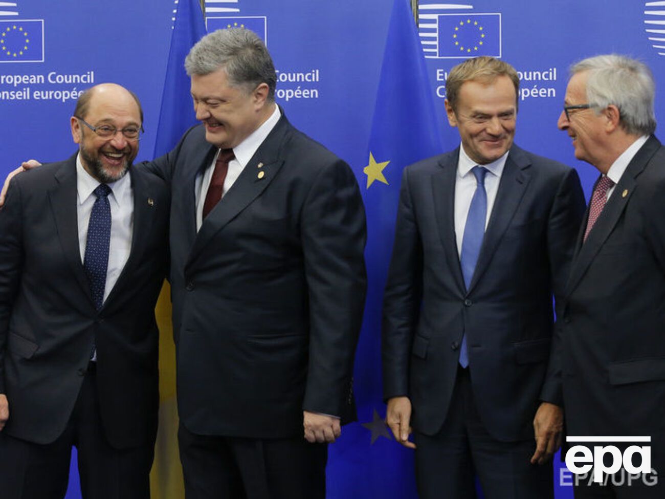 Президент Петр Порошенко и руководители ЕС на саммите в Брюсселе 24 ноября