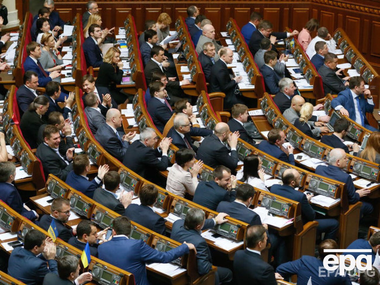 Рада приняла обращение к демократическим государствам с просьбой признать Голодомор геноцидом