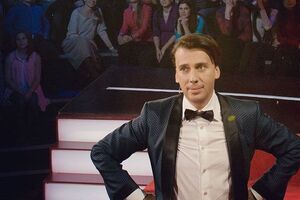 Галкин показал лицо в маске