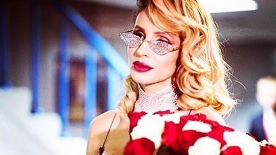 Loboda: Я так люблю эту позу