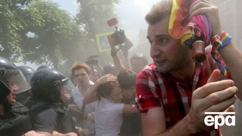 Значительную часть просящих убежища составляют представители ЛГБТ-сообщества