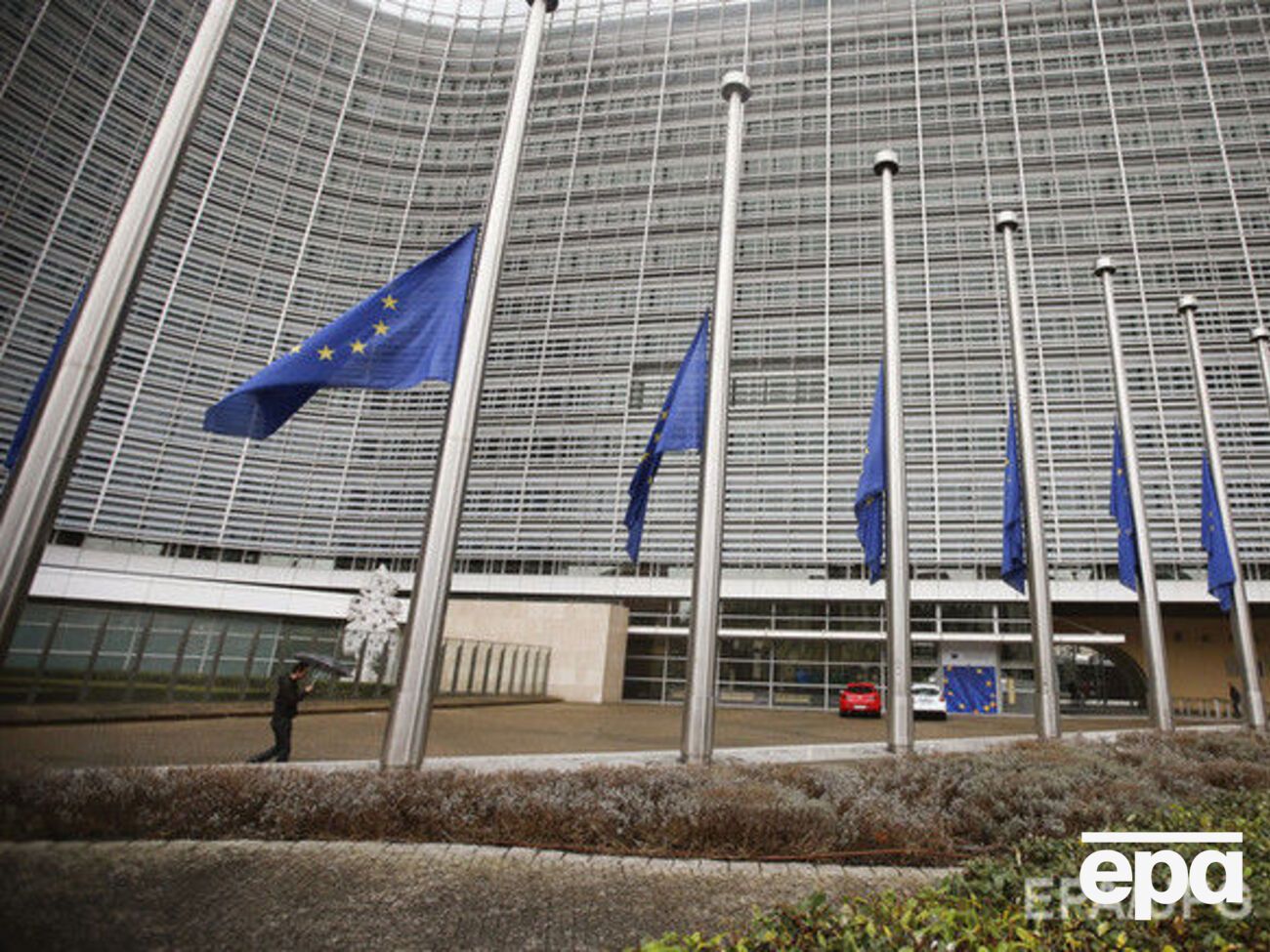 Комитет Европарламента утвердил механизм приостановления безвиза