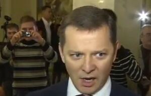 Ляшко в Раде облили соком