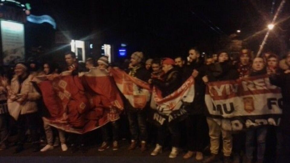 Фаны английского клуба устроили шествие в Одессе