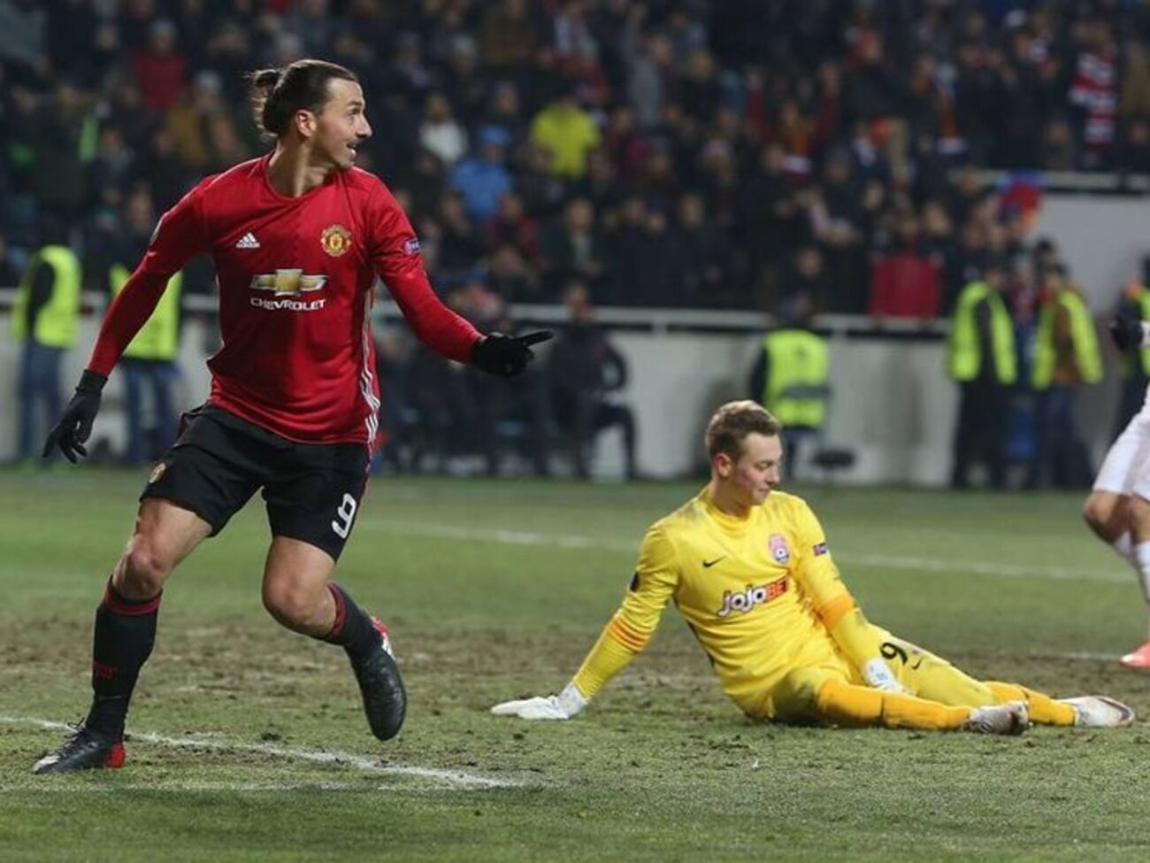 "Манчестер Юнайтед" во второй раз обыграл "Зарю"