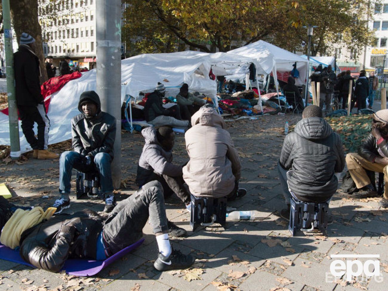 Беженцев хотят вернуть в Грецию
