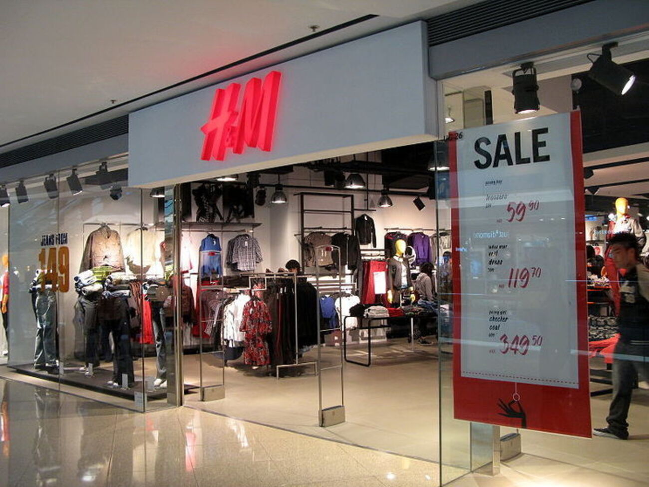 H&M может открыть магазины в Украине