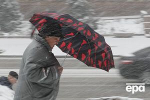 В западных областях – сильный снег и порывы ветра