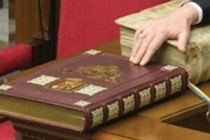 Владимир и Людмила Путины с дочерьми Катей и Машей