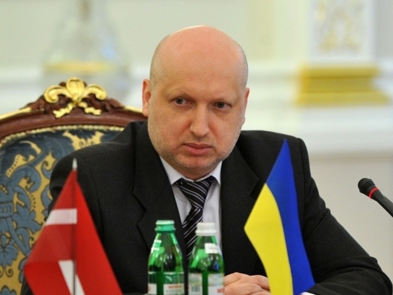 Турчинов: Российские бомбардировки Сирии дестабилизируют ситуацию в Европе
