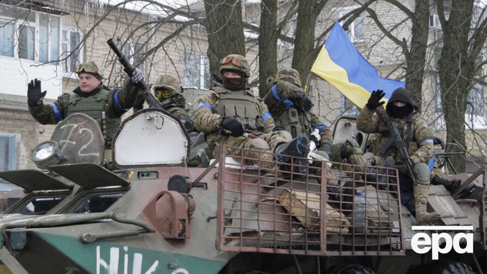 Военные в Мариуполе смогут посещать кафе и рестораны