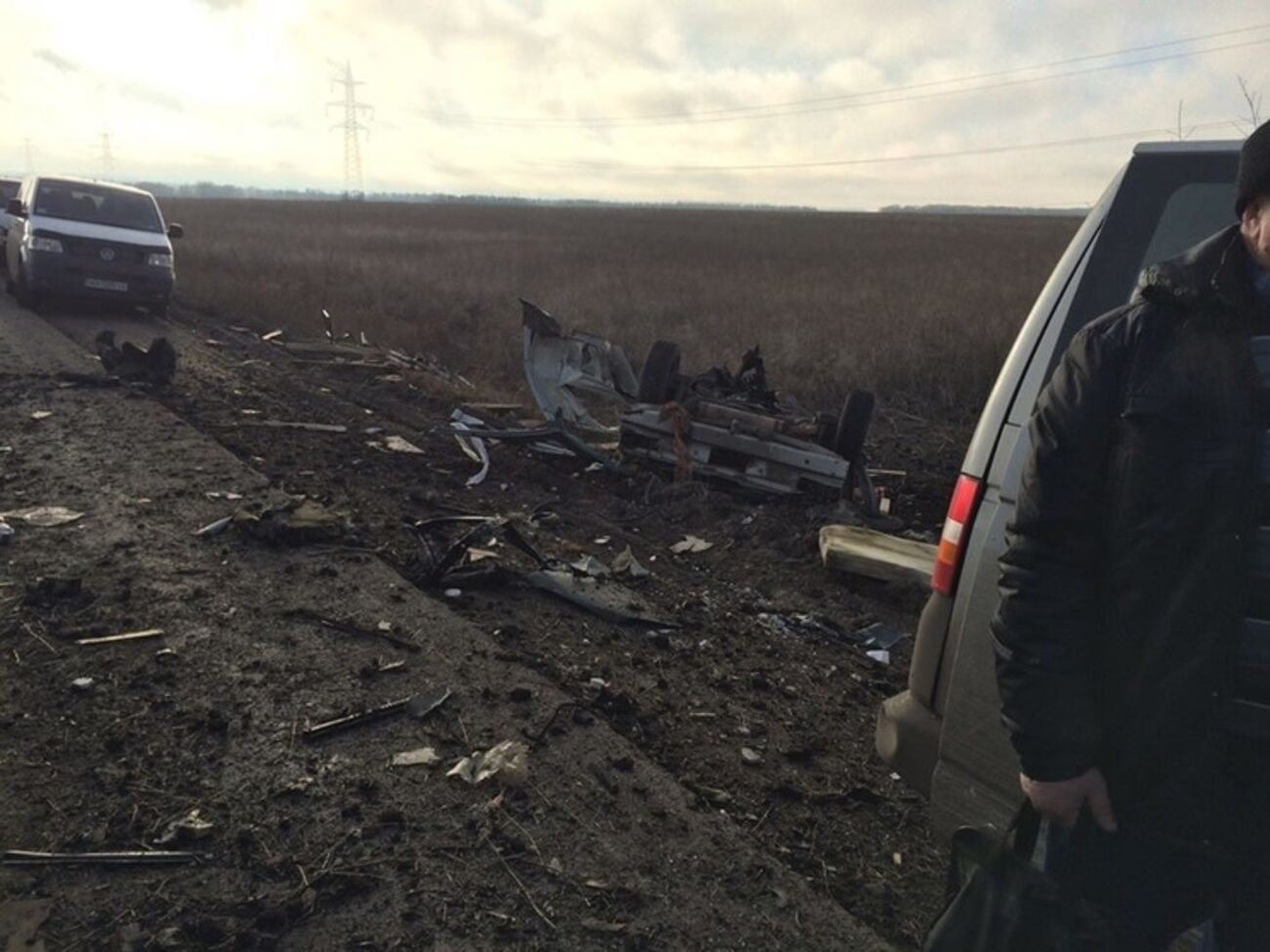 В автомобиле были пять человек, трое из них погибли