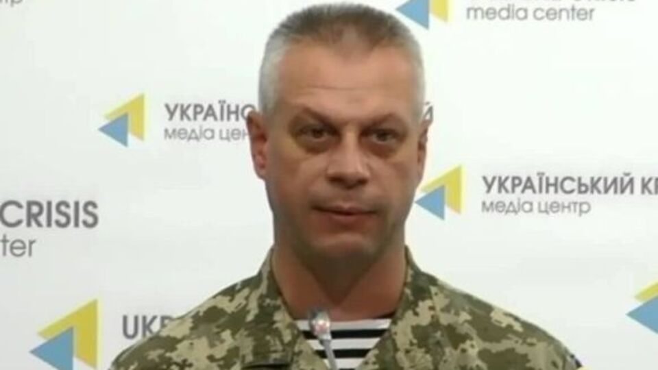 Лысенко сообщил о прибытии наблюдателей на место взрыва в Марьинке