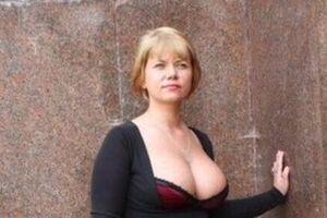 Повар Госдумы стала звездой Интернет