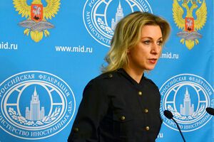 Мария Захарова: Если Украина не перестанет называть "ополченцев" боевиками, она не выберется из "котлована"