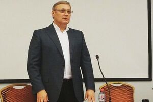 После нападения Касьянов провел пресс-конференцию во Владимире