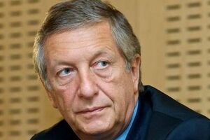 Боровой: То, что существуют такие петрушки для битья, как Ходорковский, лучше, чем начало военных действий