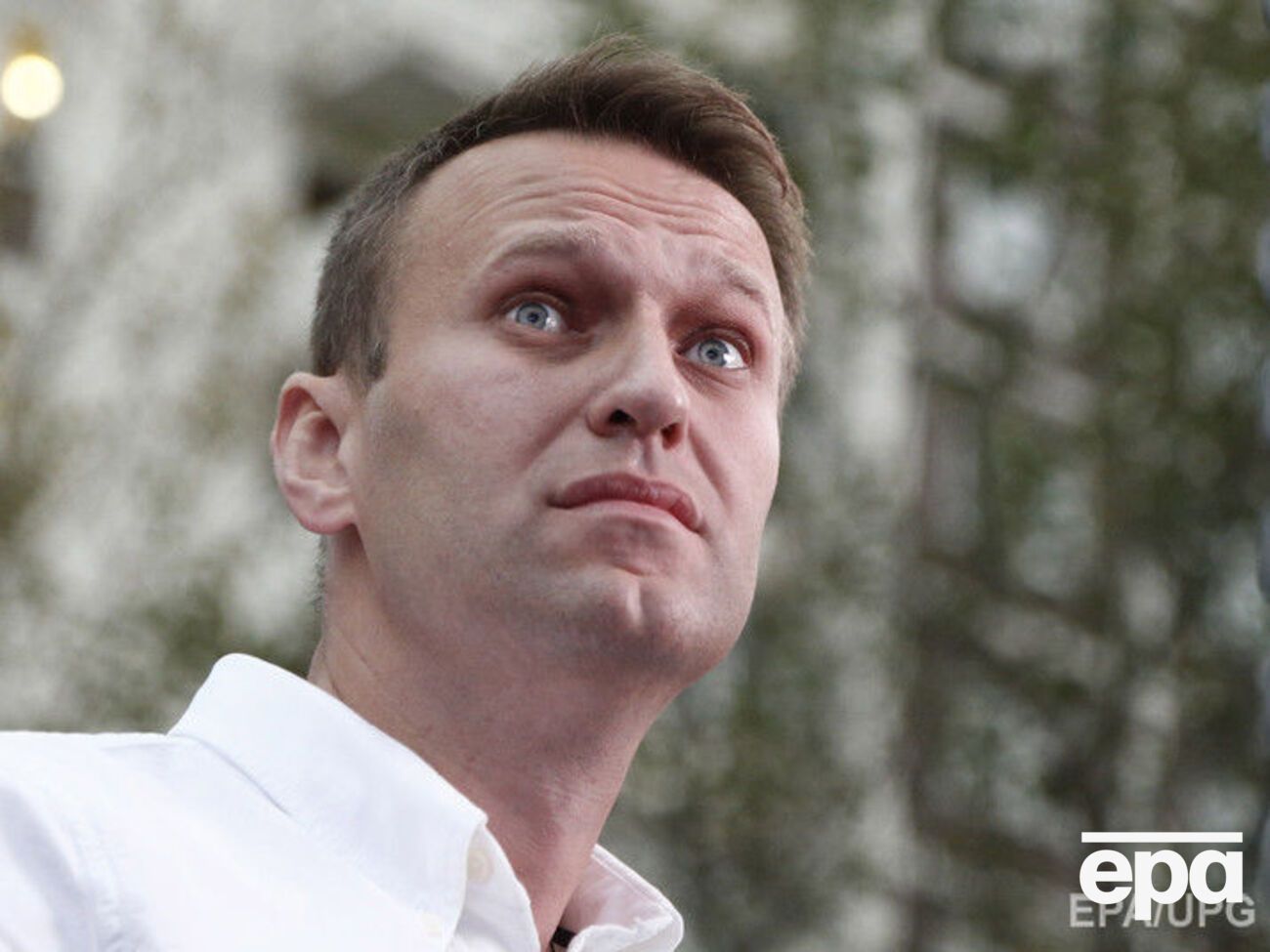 Навальный: Путин нарушил федеральный закон "О противодействии коррупции", причем нарушил его не как-то политически, и не в целом, а совершенно конкретно и лично