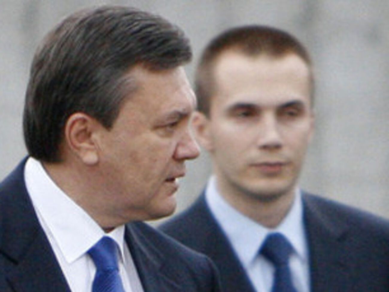 Блок Порошенко 15 февраля решит, голосовать ли за отставку Кабмина