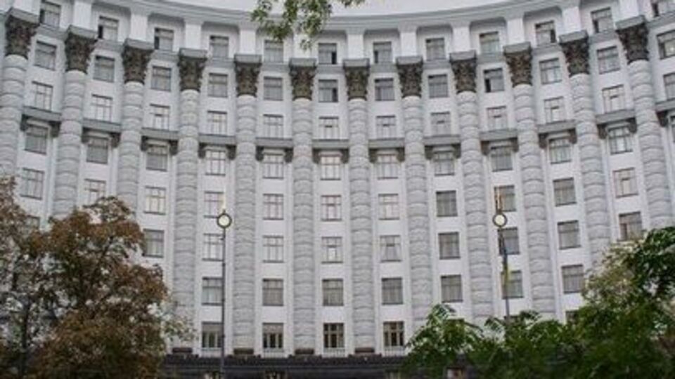 Минсоцполитики отказывается проверять соцвыплаты