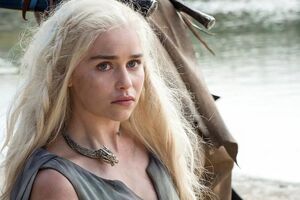 Кадры предстоящего сеpона сериала "Игра престолов" опубликовали на Facebook