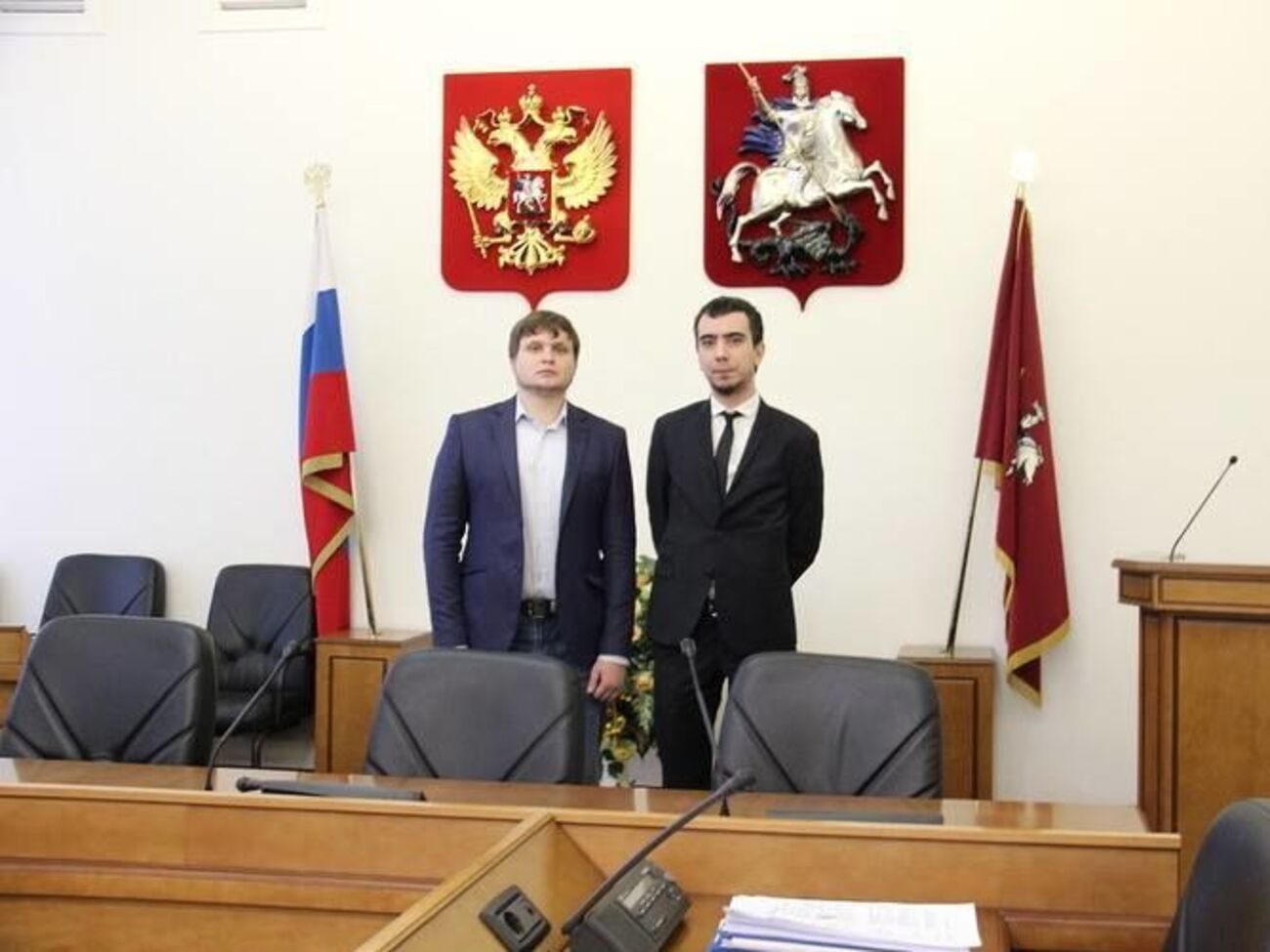 Пранкеры Вован и Лексус разыгрывают по телефону известных людей: политиков, артистов, деятелей культуры