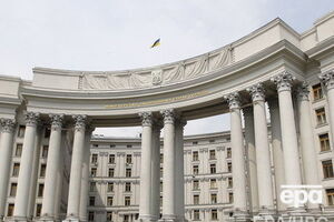По словам Бецы, эвакуацию украинцев МИД осуществлял за свой счет