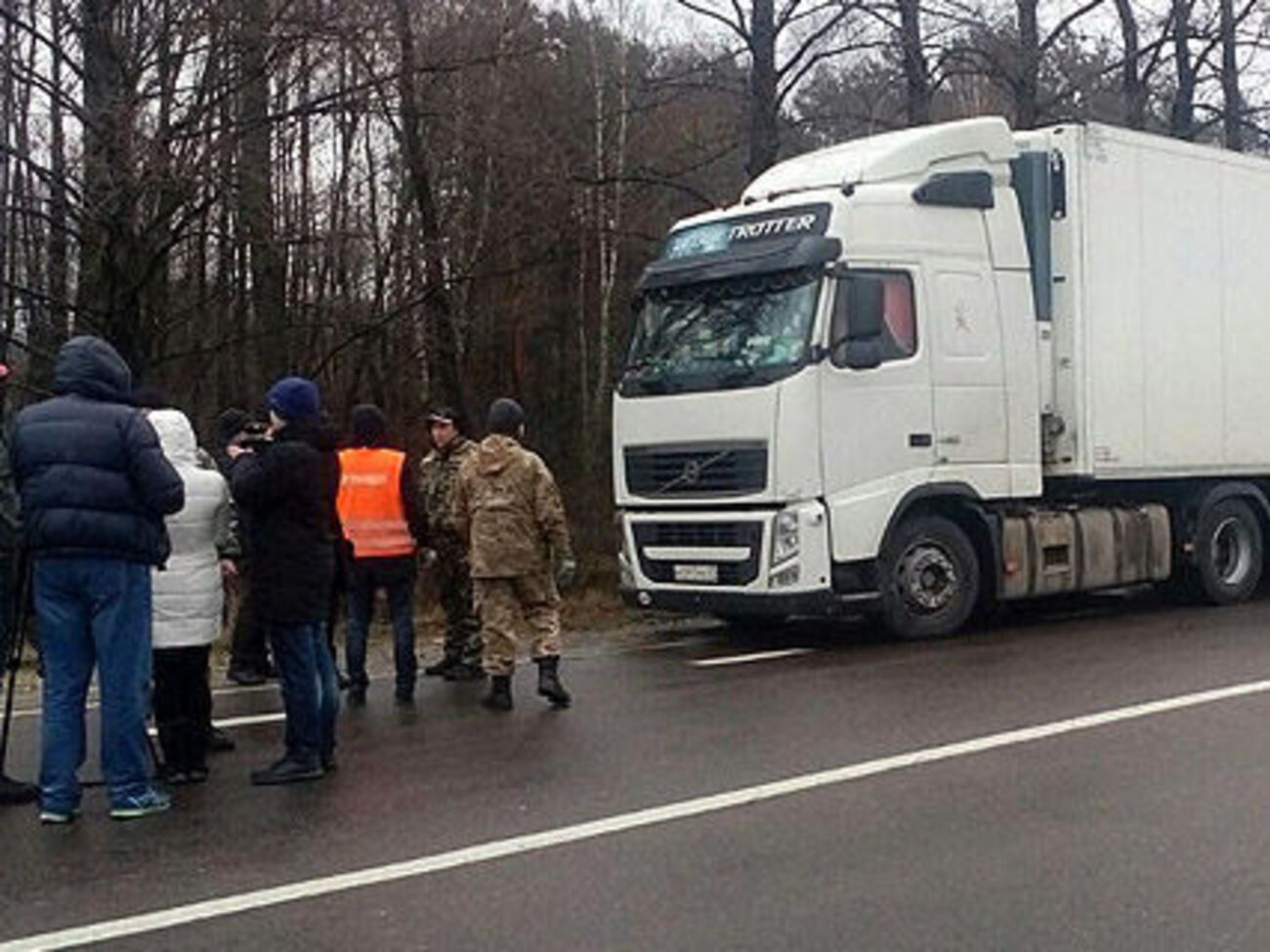 Пост активистов в Волынской области