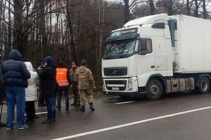 Пост активистов в Волынской области
