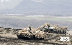 Россия продолжает поставлять на Донбасс боевую технику и военнослужащих
