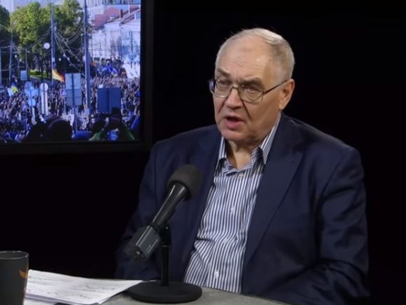 Лев Гудков:&nbsp;Число недовольных действиями и политикой в отношении Крыма возросло до 30%